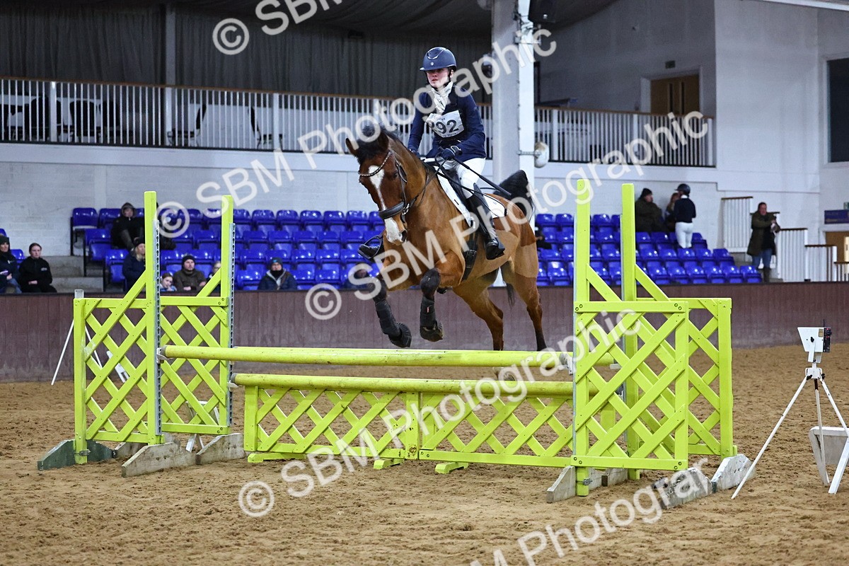 SBM_002760 - Class 6 - Holly & Ivy Stakes - 90cm