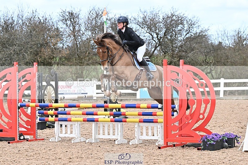 250328-110221-01363 - Cls 8 British Novice and 90cm