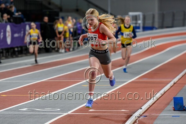 AgeInd25SUN-913794 - Track Female Set One