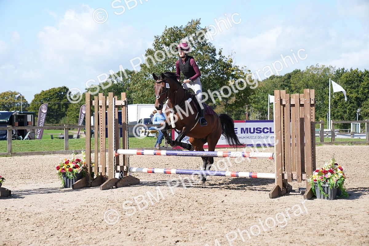 SBM_05070 - J56 - Clear Round 70cm