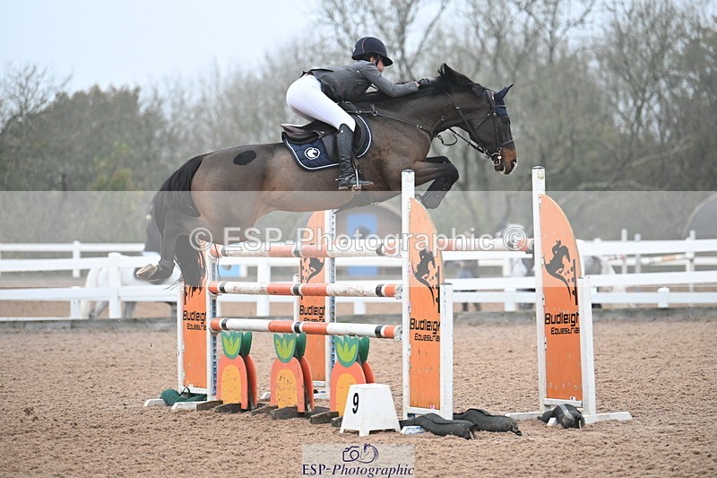 241102A-152858-06110 - SAT Cls 17 National 1.30 & 1.40m