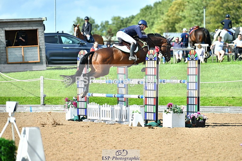 230811A-155704-06026 - Cls 24 Nat 1.30m Open