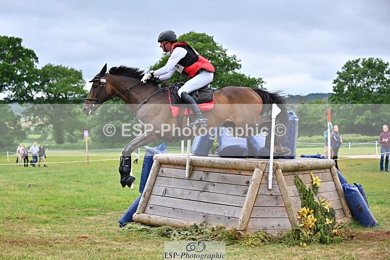 250524A-131907-10860 - B-373-Ben.Lee.Liles-FINCH.FANCY