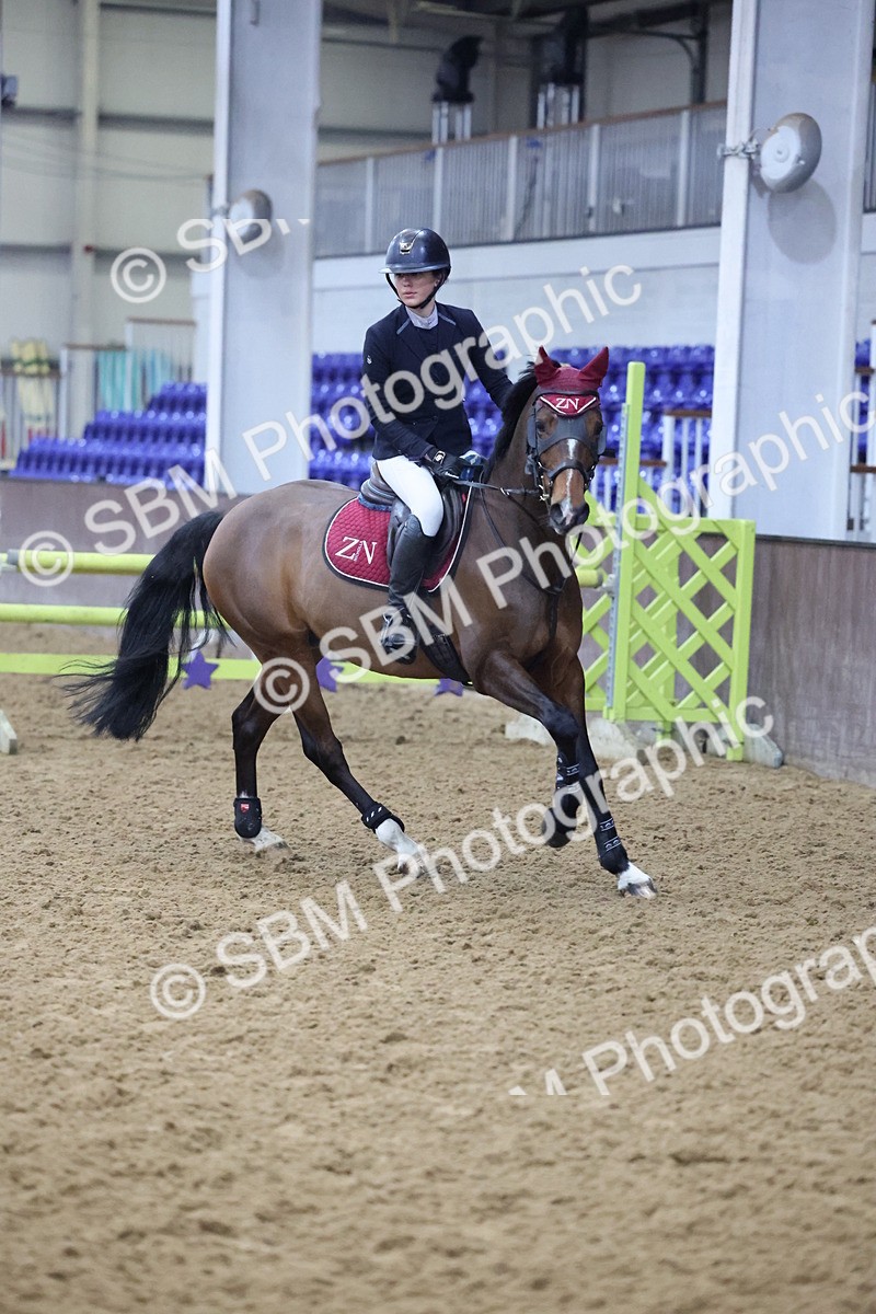 SBM_003472 - Class 11 - Blue Chip Pony Newcomers - 1.00m Open