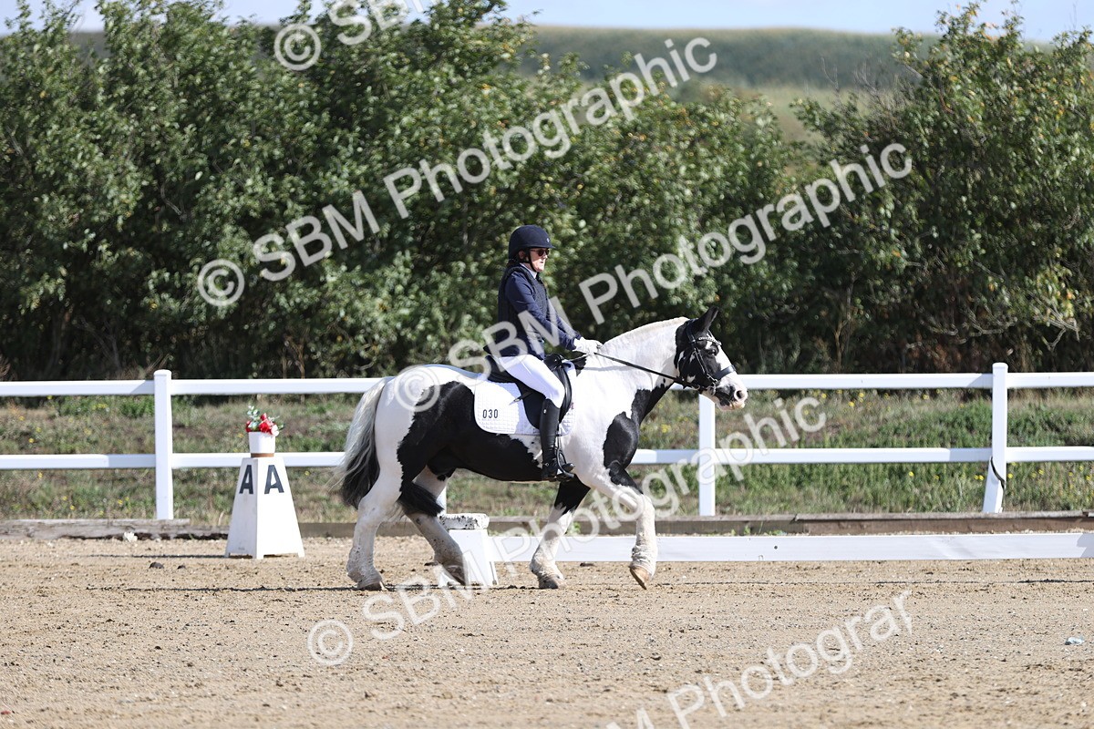 SBM_001208 - Class 2 - Intro 4 Champs - 9.44-10.38
