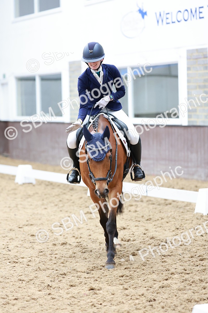 SBM_009147 - Class 6b - Novice 6 - 11.02-12.19