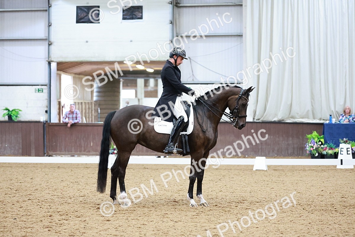 SBM_016621 - Class 5 - FEI INT II - 17.24-18.20