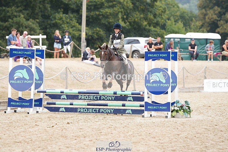 250824A-111205-35101 - 2007-Emelia.Hankey