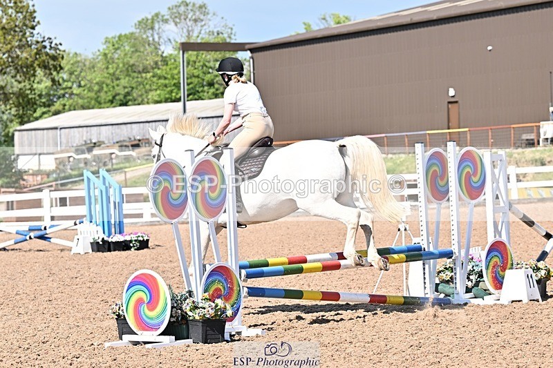 250513-160256-00135 - Clr Rnd & 60cm