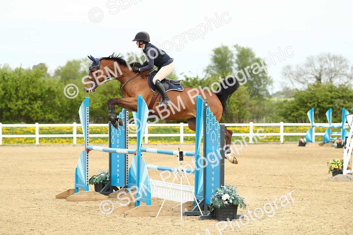 SBM_001089 - Class 4 - Senior Newcomers 1.10m