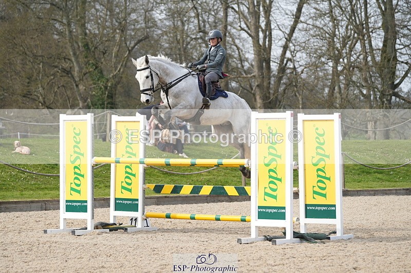 260322A-140840-01922 - 13 Foxhunter 1m 20 Open