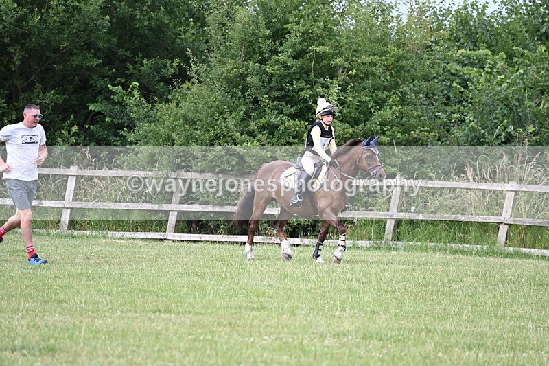 WJ6_6209 - 60cm XC Time 09:58 to 10:16