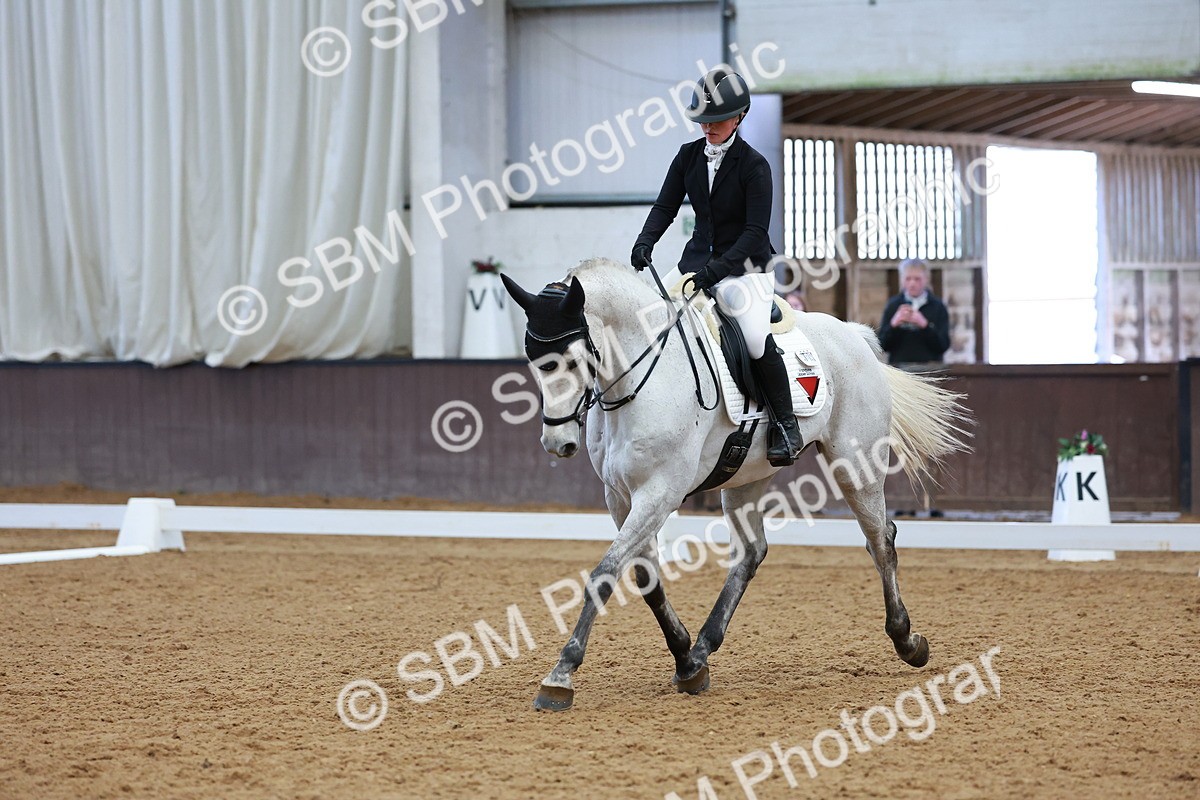 SBM_003375 - Class 11 - Novice 2