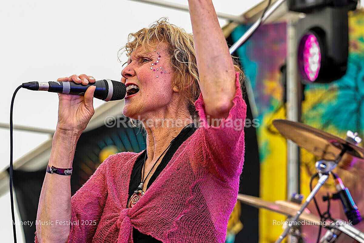 _MGL7135 - MINETY 2025