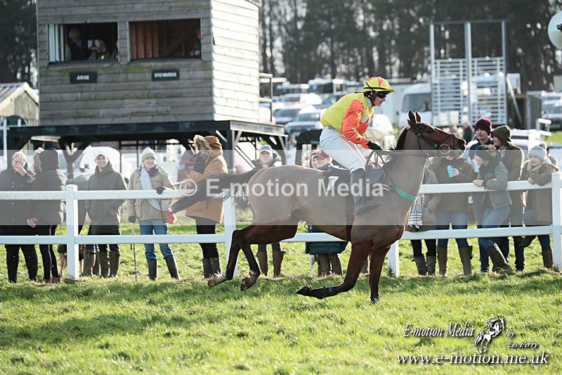 PtP 141225  1399 - New Forest Hounds PtP Larkhill 14/12/25