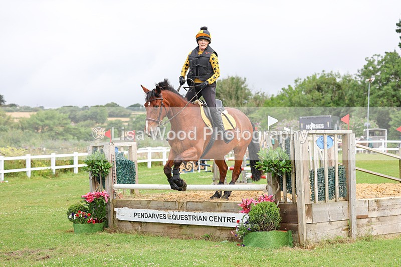 3E7A1046 - Class 4: 70cm Senior