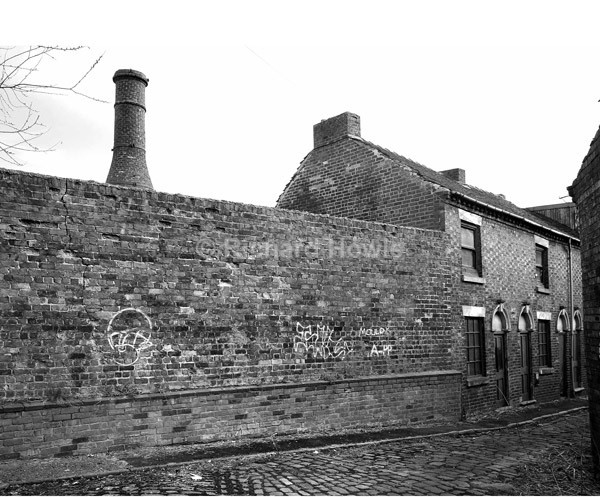 Short Street Houses - Potteries Images