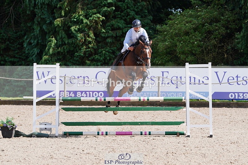 250615A-163142-12015 - Class 49 1m 05 Amateur Qualifier Snr 1m 05