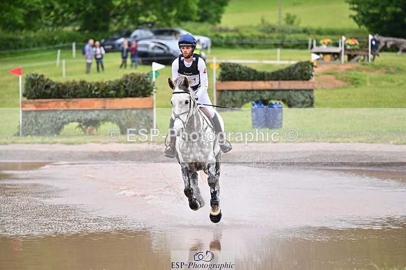 250524A-120210-10064 - B-311-Barnie.Brotherton-WHIXLEY.QUALITAS