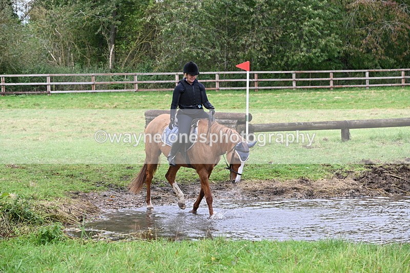 WJ6_6240 - Time at Photographer 12:41 to 13:05