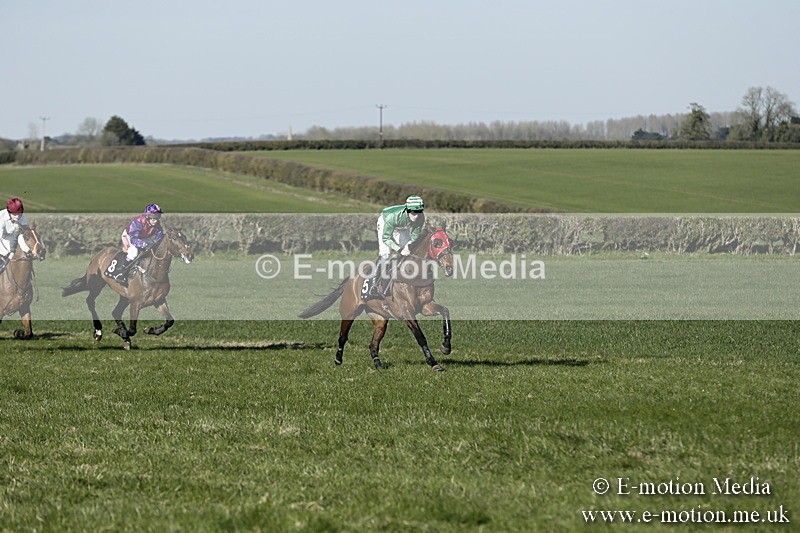 PtP 250317 374 - V.W.H. Hunt Point-to-Point Siddington 25/03/17