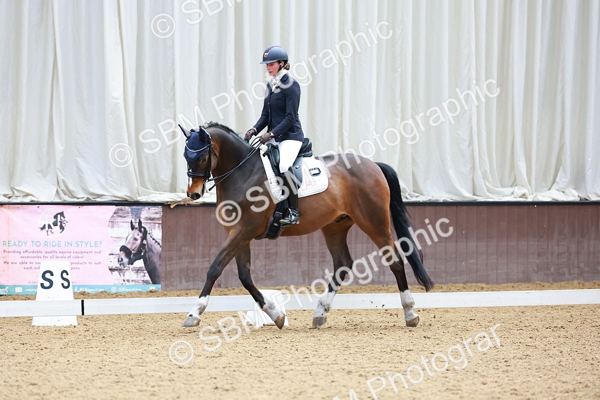 0B8A4440 - Class 7 - E4