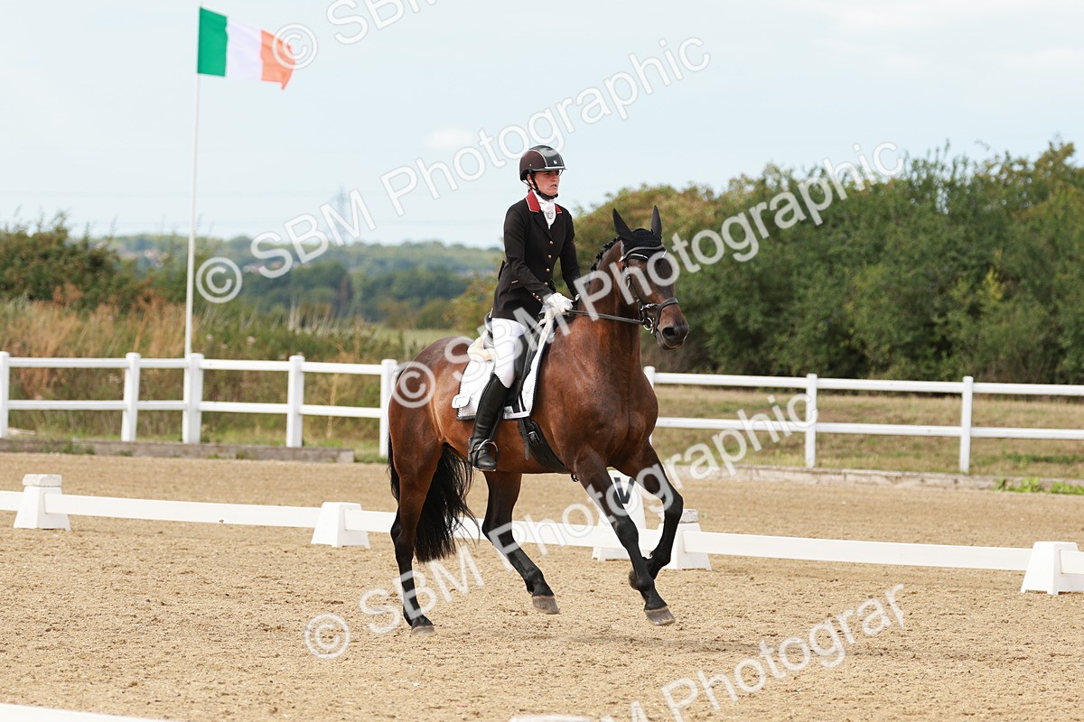 SBM_002284 - Classes 13, 19 - AM5 & FEI Pony Team Test