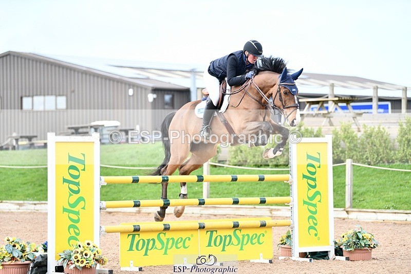 260313-134250-01903 - Cls 3 + 4 Snr Foxhunter and 1.20m Open
