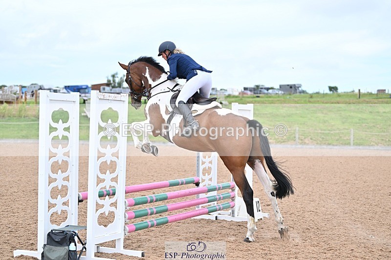 240813-163634-00261 - Classes 3A&B & 4 70cm