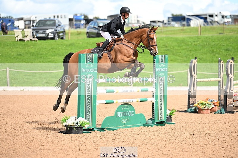 240912A-123233-01494 - Cls 3 Snr Foxhunter