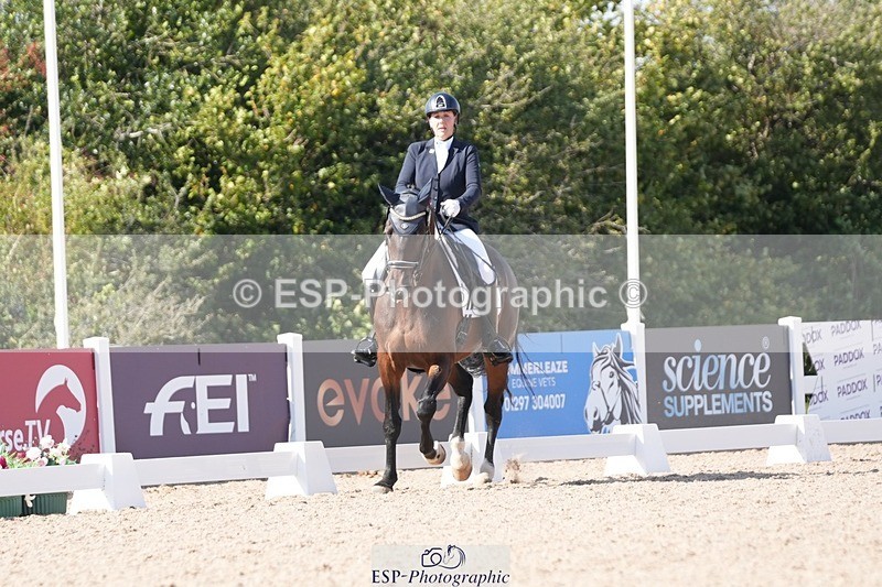 250906-152724-04763 - 110-Chelsea.DonovanFrankie.zenturio