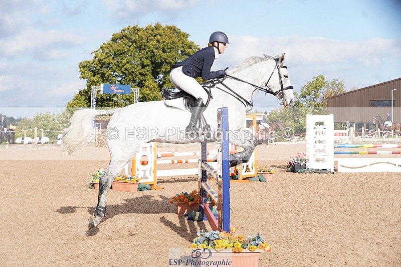 241005A-100136-04383 - SAT Cls 8 Snr British Novice & 90cm Open