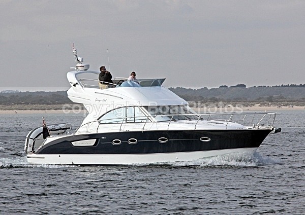 090929 GEORGIE GIRL IMG_9809 - Flybridge Cruisers