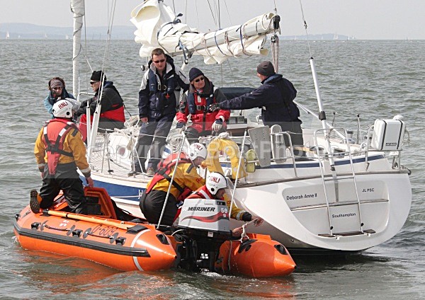 100411 JLP SAILING CLUB - RNLI IMG_0558 - APRIL 11th 2010 - JLP SAILING CLUB & RNLI
