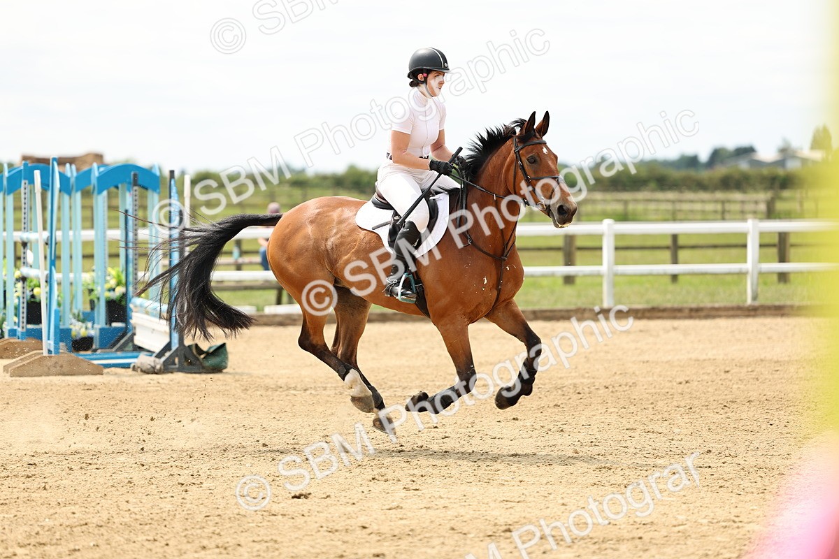 SBM_005440 - Class 17 - Senior Discovery - 1.00m