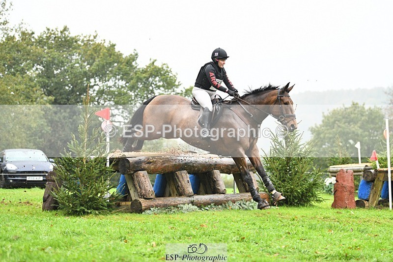 231021-103509-14171 - 634-PEMBROKE.MASTER.PIECE-Joanna.Dunn-SC+XC