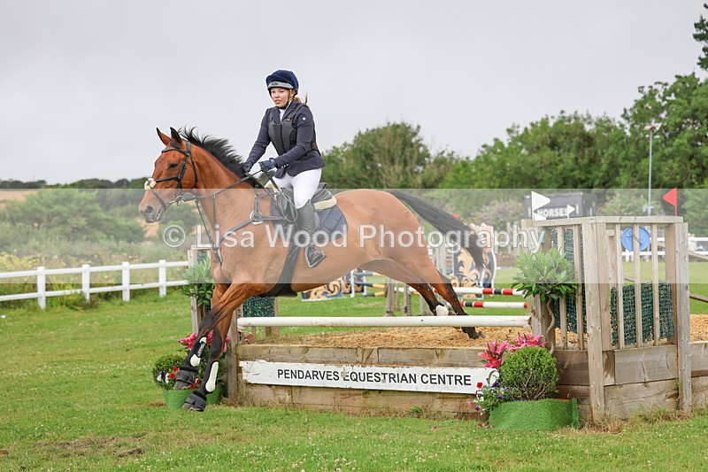 3E7A1103 - Class 4: 70cm Senior