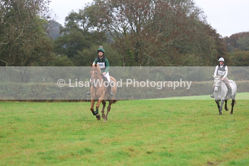 3E7A1688 - Class 3: 70cm Pairs: Half Roll Top