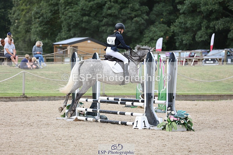 240823X-142940-18424 - 70cm R1 13.45 to 15.30