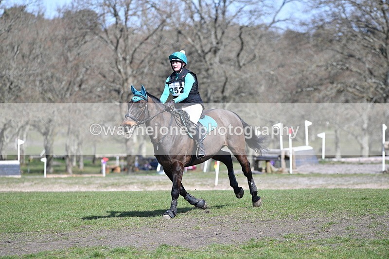 WJ5_6435 - Time 11:00 to 11:24