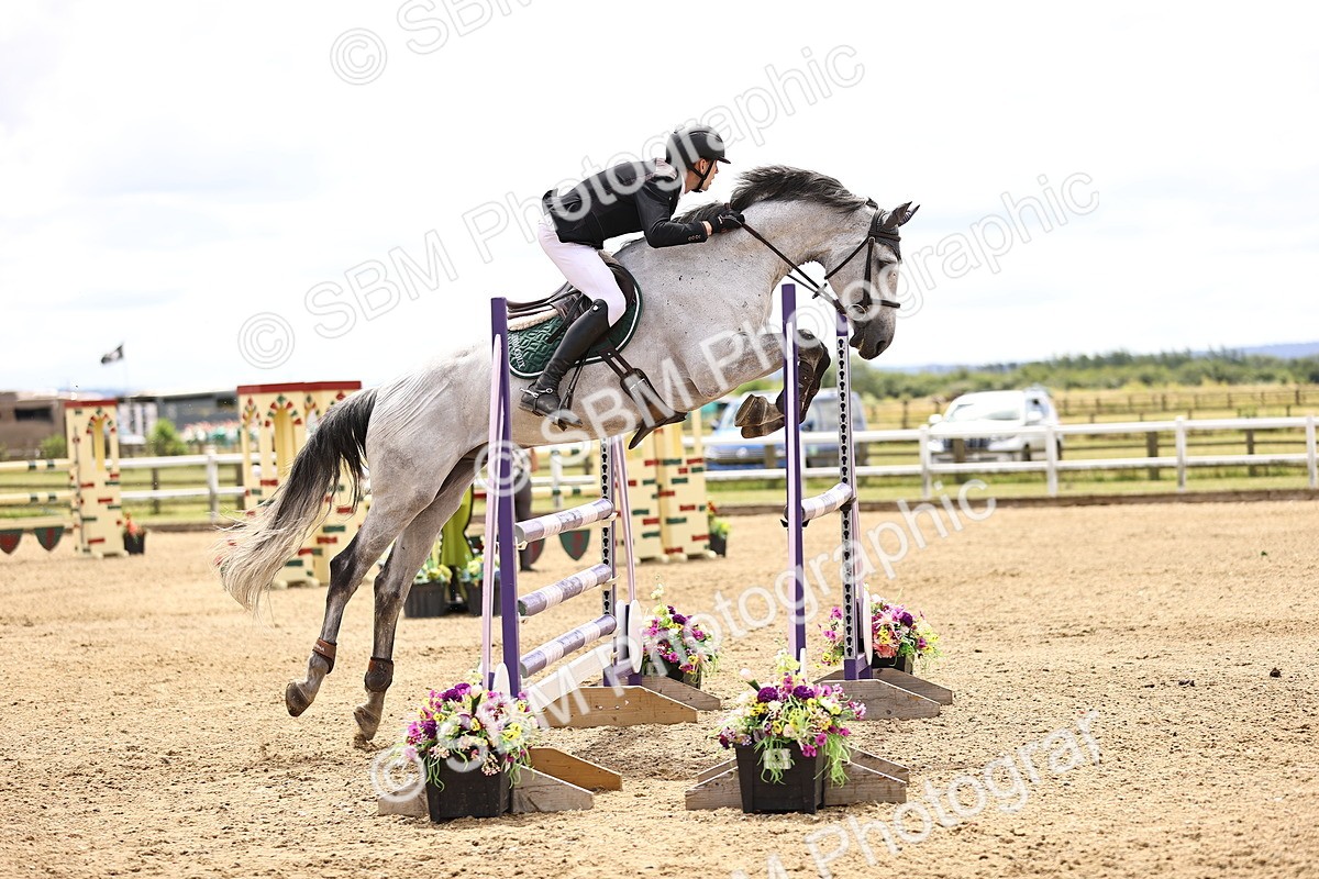 SBM_003664 - Class 22 - Senior Foxhunter 1.20m