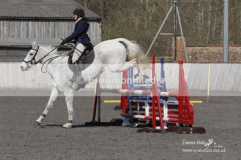_EST2036 - Bourne Valley Riding Club Winter Showjumping 27/03/22