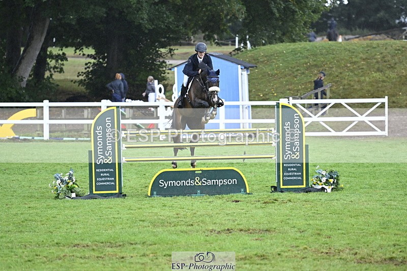 250831A-132154-10490 - Cls 37 Snr 1.35m Grand Prix