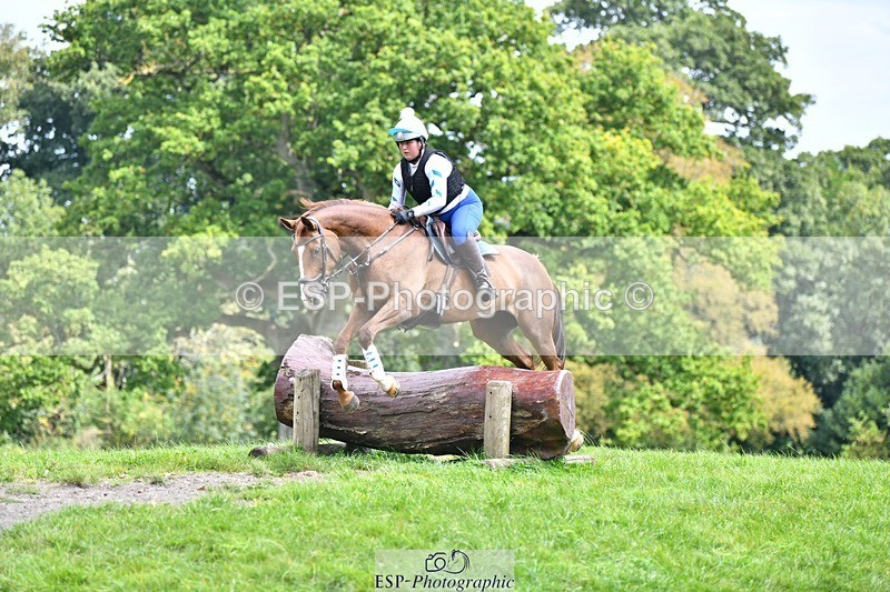 230817-135558-02954 - Abbie's 1st Group - XC