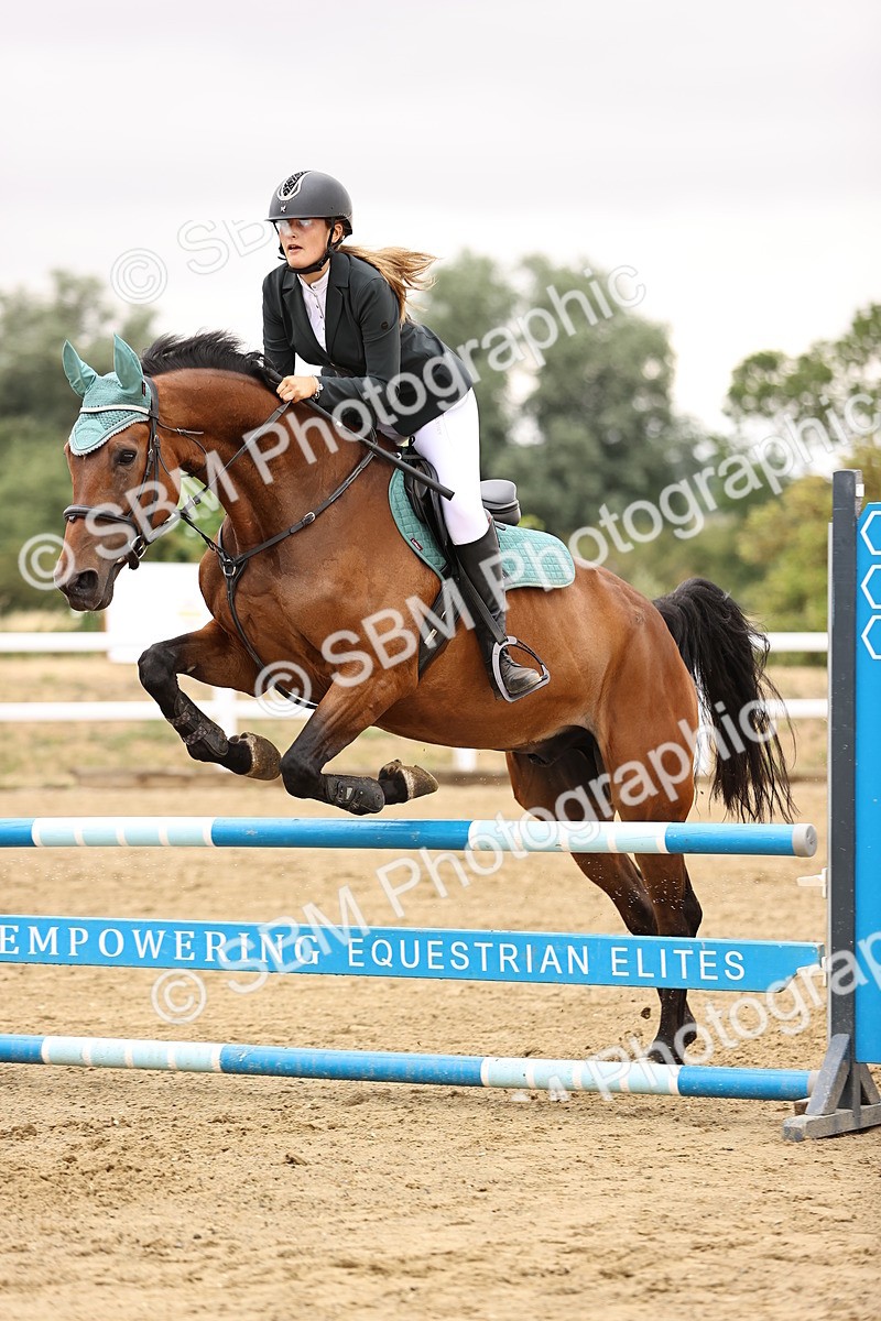 SBM_024466 - Class 8 - Clear Round