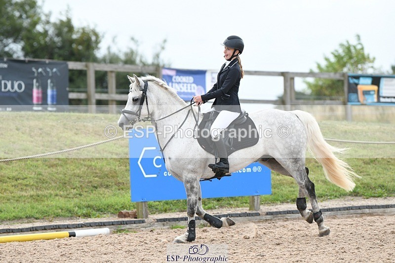 250807-113852-00729 - 1m Round 1