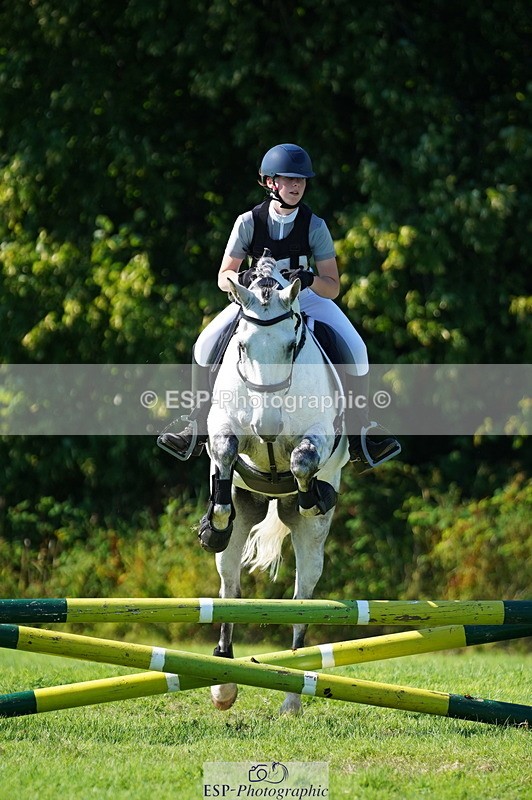 240811A-160944-06204 - 408-