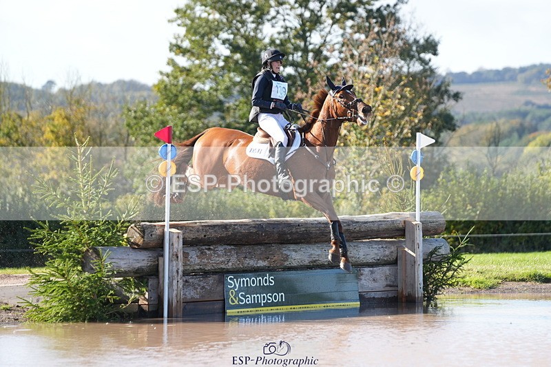 251024A-124523-10780 - B-139-Kirsty.Short
