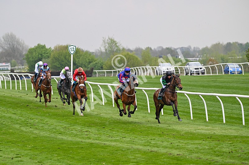 230425-Race 3-Tralee Girl-0161 - Race 3