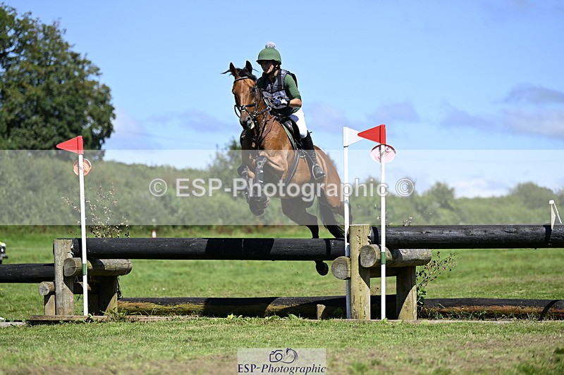 240811A-141934-04520 - 153-